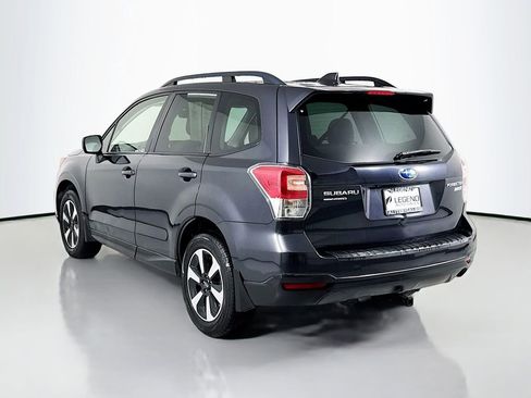 Used 2017 Subaru Forester 2.5i Premium AWD/4WD image 6