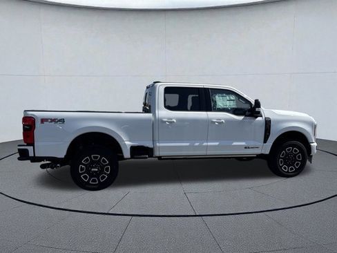New 2025 Ford F350 Platinum image 3