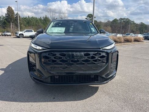 New 2026 Audi Q3 quattro 2.0T AWD/4WD image 2