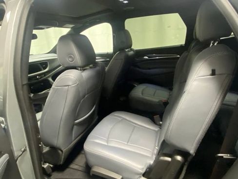 Used 2024 Buick Enclave Essence w/ Experience Buick Package AWD/4WD image 13