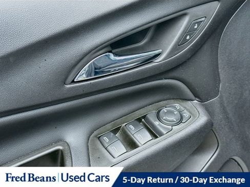 Used 2024 Chevrolet Equinox LT AWD/4WD image 24