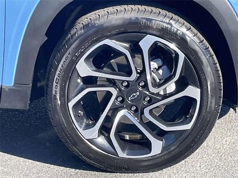 Used 2024 Chevrolet Trax RS w/ Driver Confidence Package image 33