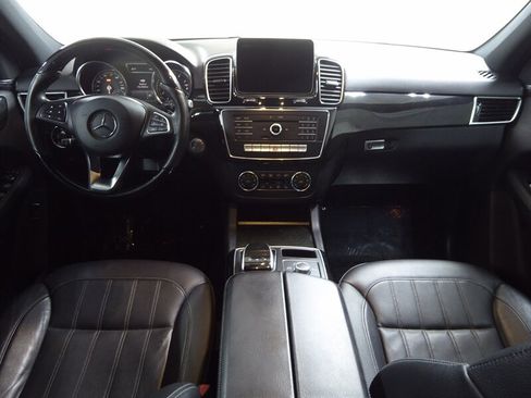 Used 2018 Mercedes-Benz GLE 350 w/ Premium 1 Package image 9