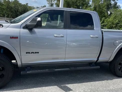 Used 2019 RAM 2500 Laramie w/ Night Edition AWD/4WD image 3