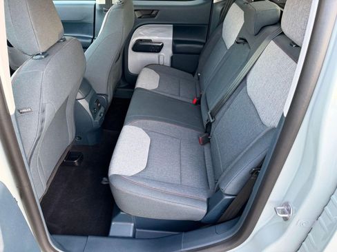 Used 2024 Ford Maverick XLT w/ XLT Luxury Package image 13