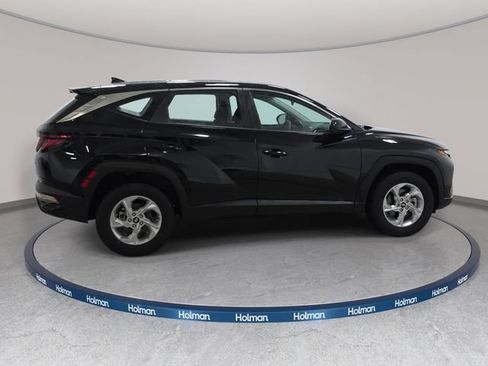 Used 2023 Hyundai Tucson SE AWD/4WD image 5