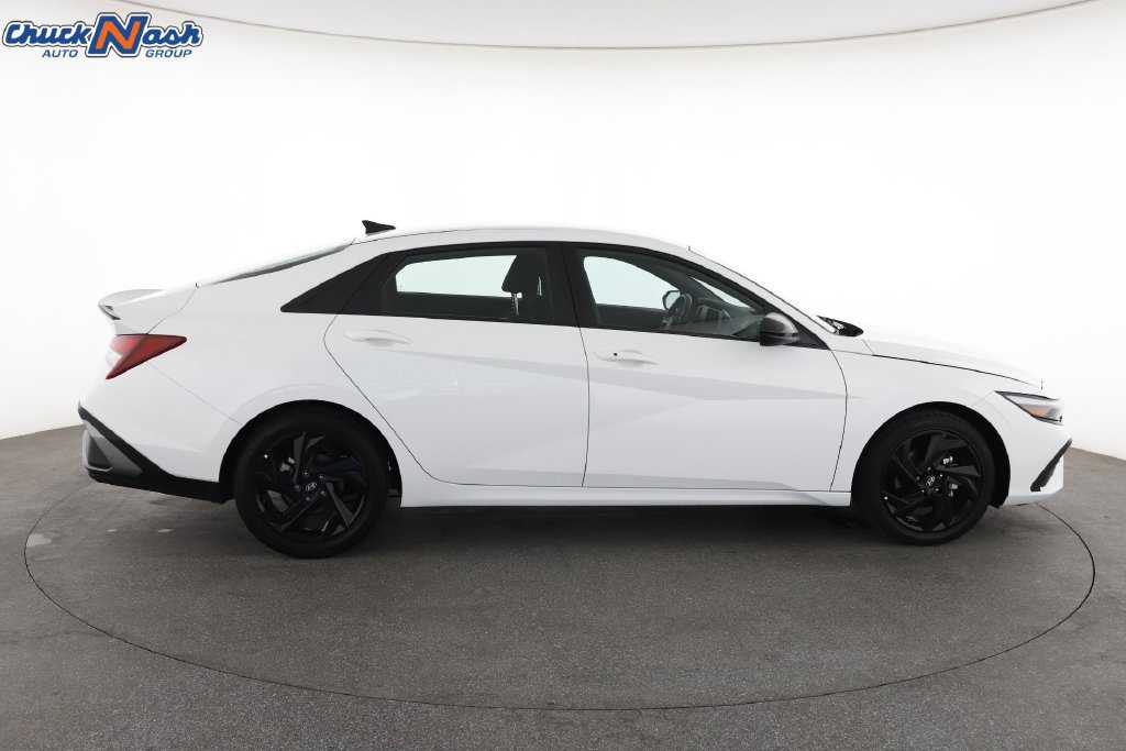 Used 2026 Hyundai Elantra Sport FWD image 14