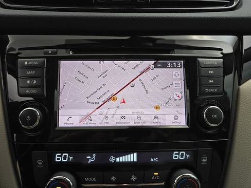 Used 2022 Nissan Rogue Sport SL w/ Premium Package FWD image 22