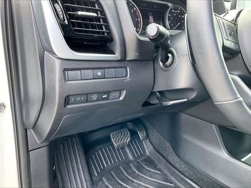 Used 2023 Nissan Rogue SL w/ SL Premium Package AWD/4WD image 31