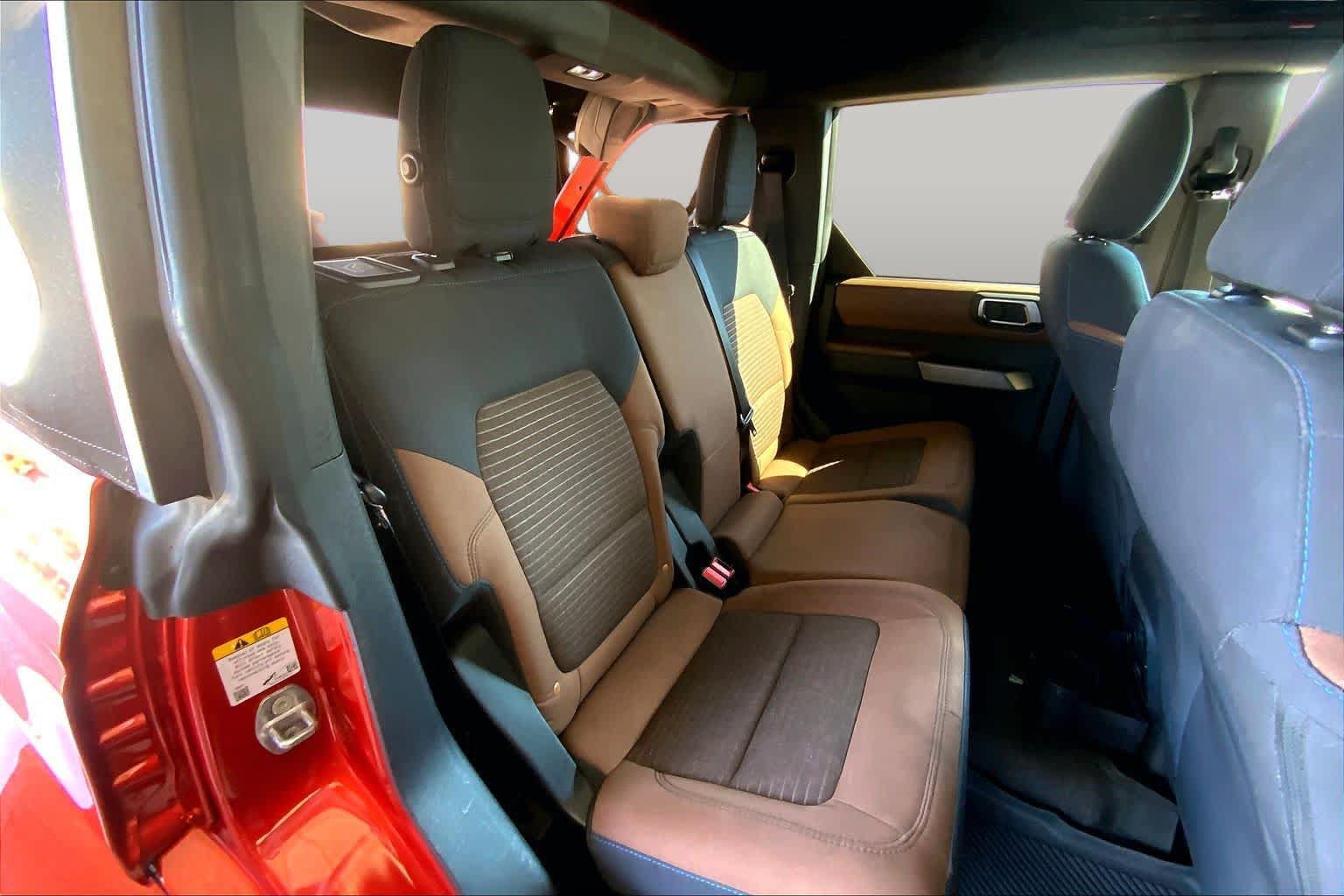 Used 2022 Ford Bronco Outer Banks AWD/4WD image 18