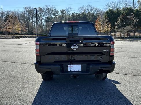 New 2026 Nissan Frontier SV image 7