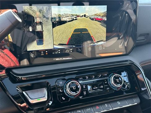 New 2026 GMC Sierra 2500 AT4 image 30