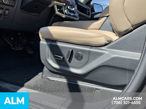 Used 2024 Ford Expedition Max Limited image 16