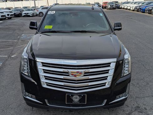 Used 2020 Cadillac Escalade Platinum AWD/4WD image 3