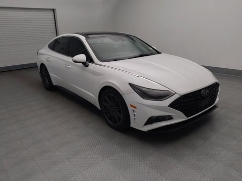 Used 2020 Hyundai Sonata Limited FWD image 13