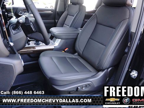 New 2025 GMC Sierra 1500 Elevation w/ Elevation Premium Package image 13