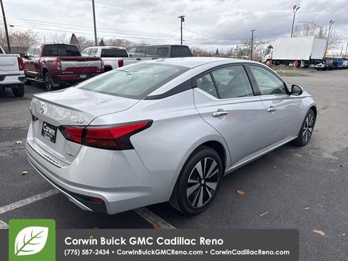 Used 2019 Nissan Altima 2.5 SV image 30