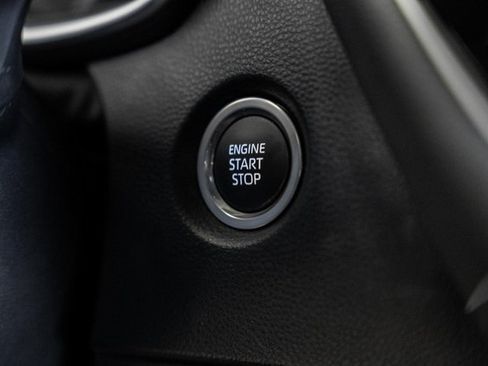 Used 2024 Toyota Corolla SE image 24