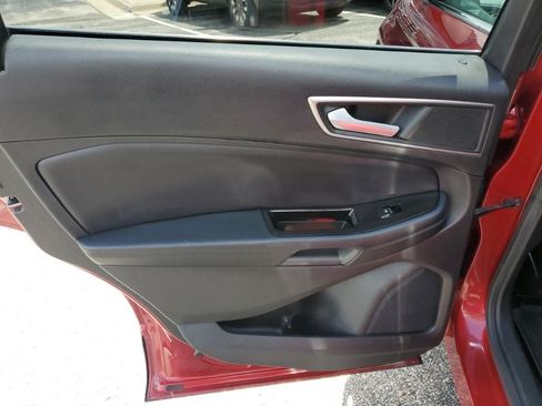 Used 2015 Ford Edge SEL w/ Equipment Group 201A FWD image 42