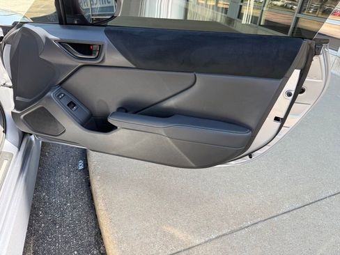 Used 2023 Toyota GR86 Premium w/ ALL Weather Mat Package (TMS) RWD image 34