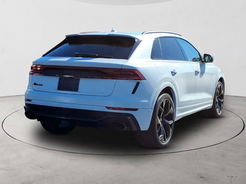 Used 2023 Audi RS Q8 AWD/4WD image 5