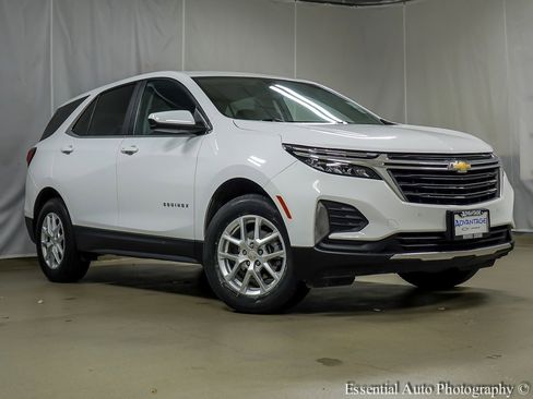 Certified 2022 Chevrolet Equinox LT image 2