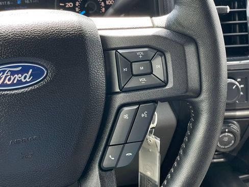Used 2017 Ford F150 XLT w/ Equipment Group 302A Luxury AWD/4WD image 14
