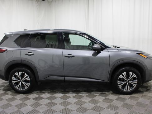 Used 2021 Nissan Rogue SV AWD/4WD image 26