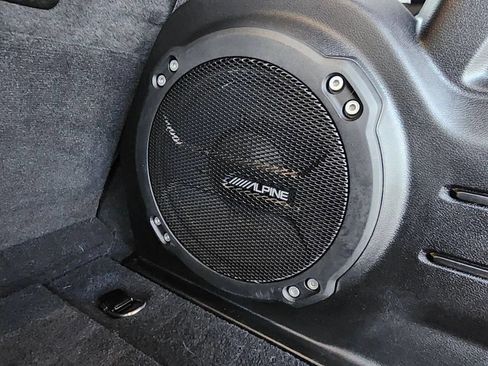 Used 2019 Jeep Wrangler Unlimited Rubicon w/ Dual Top Group image 13