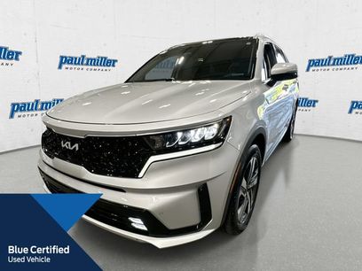 Used 2024 Kia Sorento EX w/ Panoramic Sunroof Package