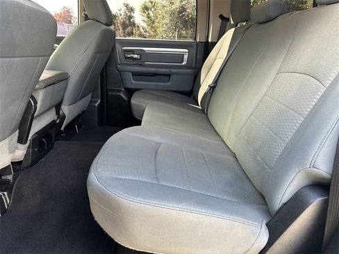 Certified 2019 RAM 1500 Classic SLT image 14