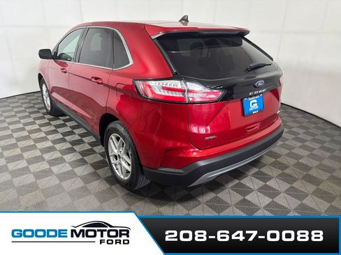 Certified 2024 Ford Edge SEL AWD/4WD image 5