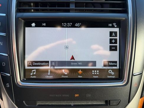 Used 2016 Lincoln MKX Select image 21