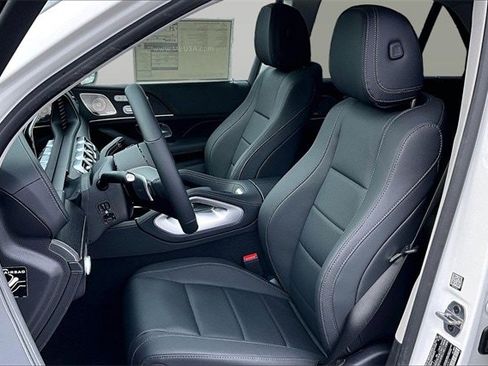 New 2026 Mercedes-Benz GLE 450 4MATIC image 12