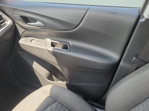 Used 2019 Chevrolet Equinox LT w/ LT Appearance Package FWD image 13