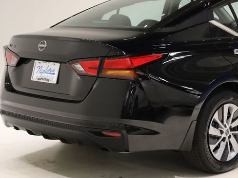 Used 2025 Nissan Altima 2.5 S image 6