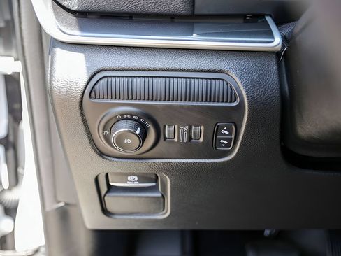 Used 2022 Jeep Wagoneer Series I w/ Convenience Group I RWD image 15