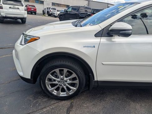 Used 2016 Toyota RAV4 Limited w/ Advanced Technology Package AWD/4WD image 2