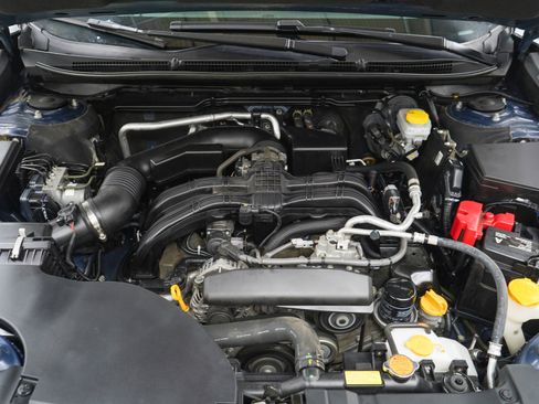 Used 2023 Subaru Outback Limited AWD/4WD image 30