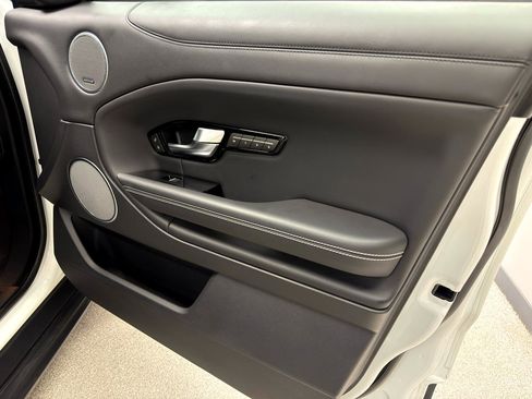 Used 2017 Land Rover Range Rover Evoque Autobiography image 13