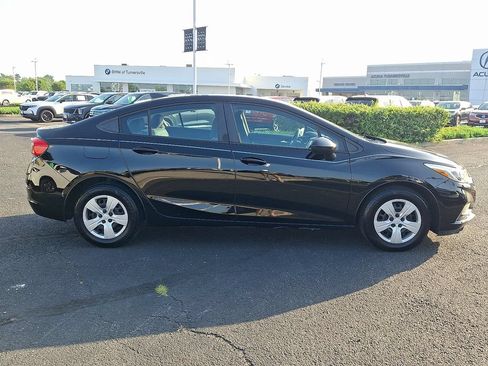 Used 2018 Chevrolet Cruze LS FWD image 7