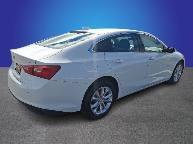 Used 2025 Chevrolet Malibu LT FWD image 4