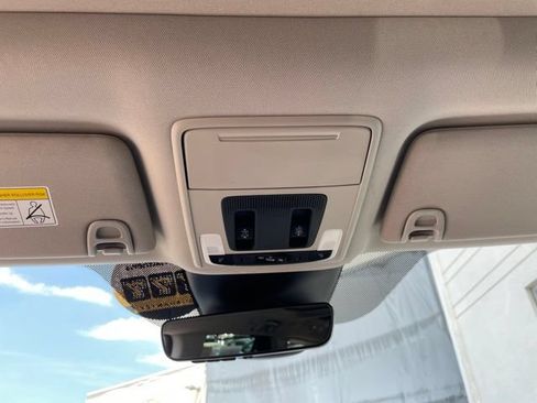 Used 2023 Honda Pilot Elite image 19