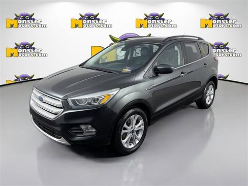 Used 2018 Ford Escape SEL w/ Canadian Touring Package image 1