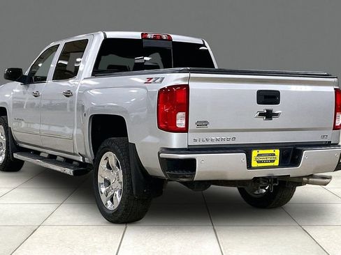 Used 2018 Chevrolet Silverado 1500 LTZ Z71 w/ LTZ Plus Package AWD/4WD image 11