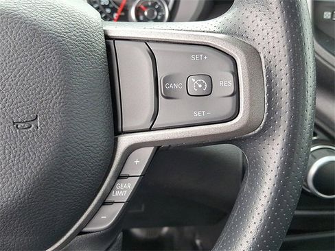 Used 2024 RAM 2500 Tradesman w/ Chrome Appearance Group image 15