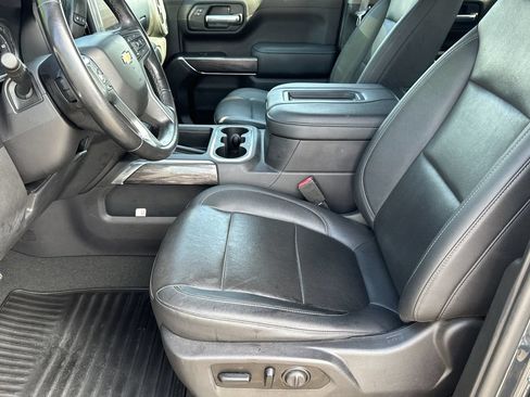 Used 2021 Chevrolet Silverado 1500 LTZ w/ LTZ Convenience Package II AWD/4WD image 14