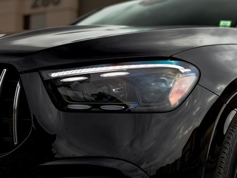 New 2026 Mercedes-Benz GLE 53 AMG 4MATIC Coupe image 31