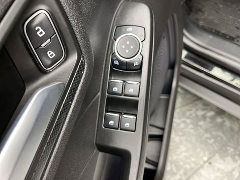 Used 2024 Ford Escape ST-Line w/ Tech Pack #1 AWD/4WD image 10