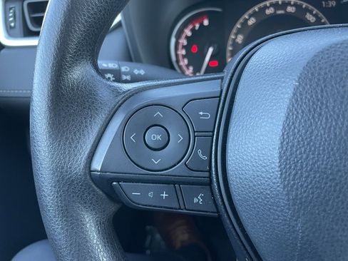 Used 2024 Toyota RAV4 XLE image 18